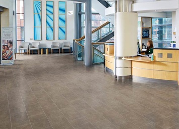 Style: Da Vinci (CER19 Burnet) by Karndean Design Flooring